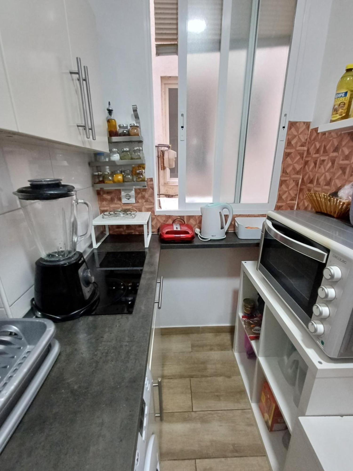 Room En Madrid Pacifico Екстер'єр фото